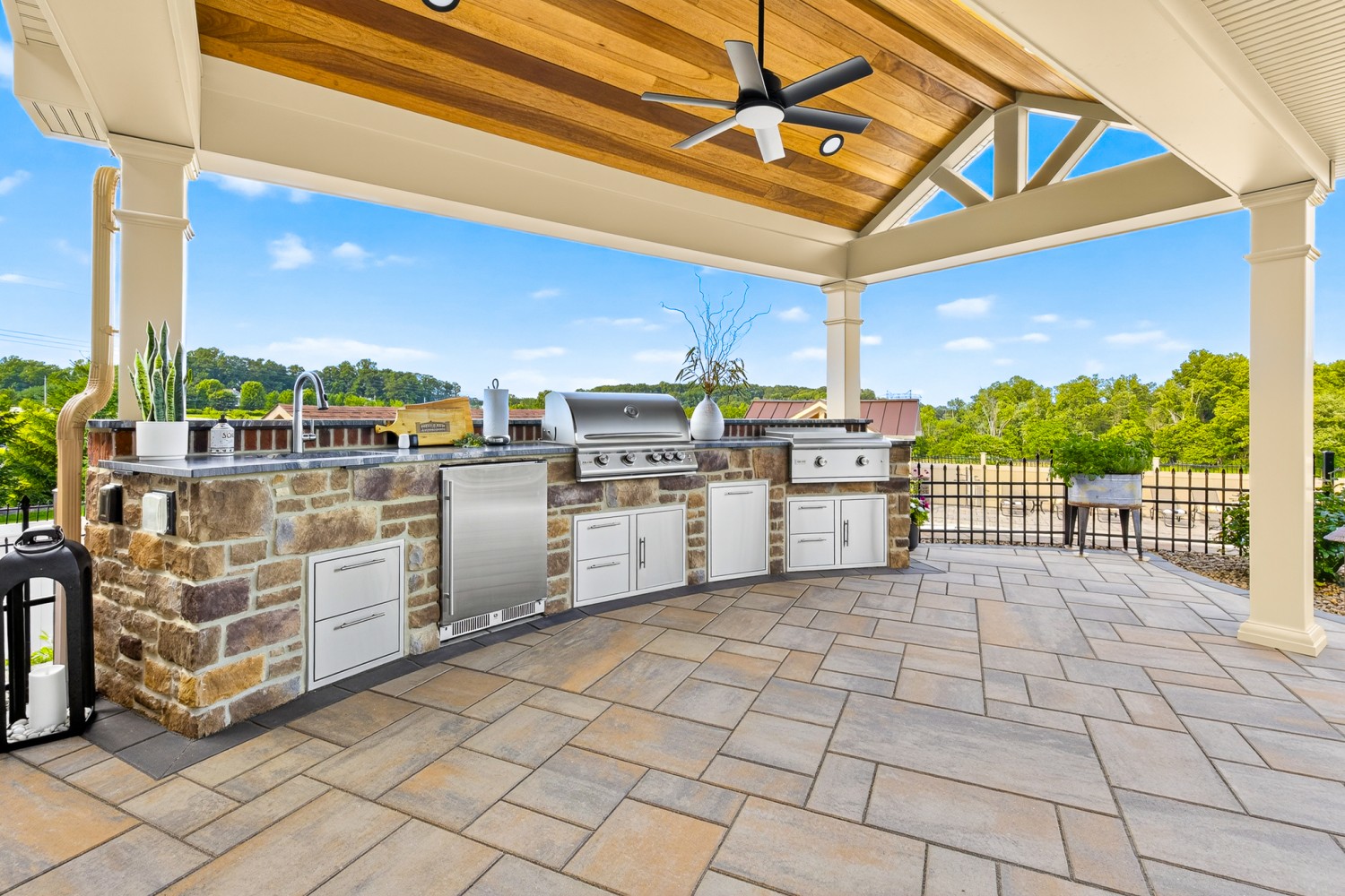 Smucker's Hardscape & Outdoor Living